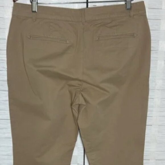 Banana Republic Girlfriend Fit - Picture 4 of 4